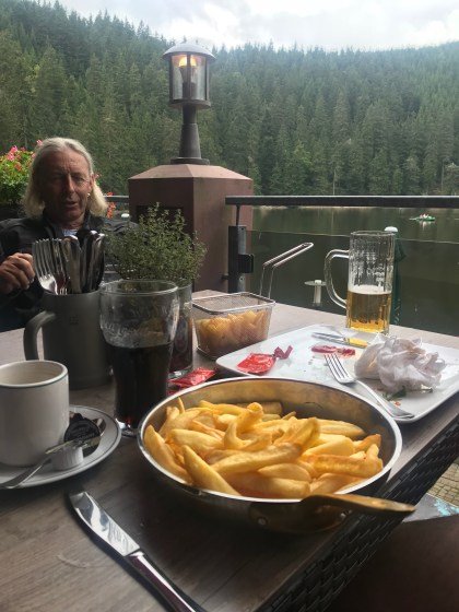 JUcdQG7DRh6jVwxi9J8m6w